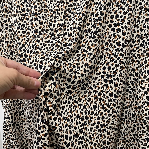 Button Back Blouse - Picture 5 of 9